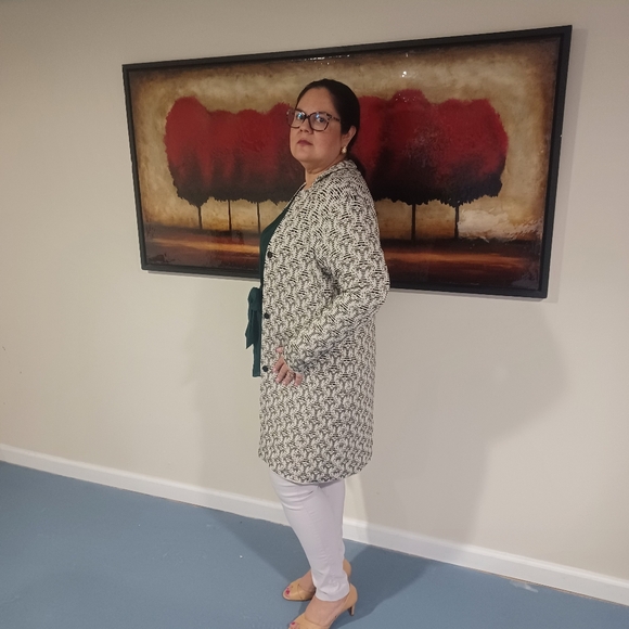 Meet your Posher, Isela - Picture 6 of 7